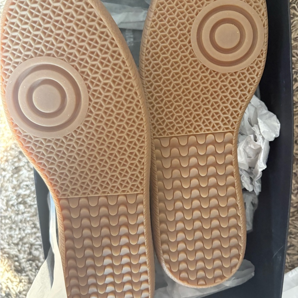 ALOHAS Silver Women's Sneakers with Brown Sole - Picture 6 of 9